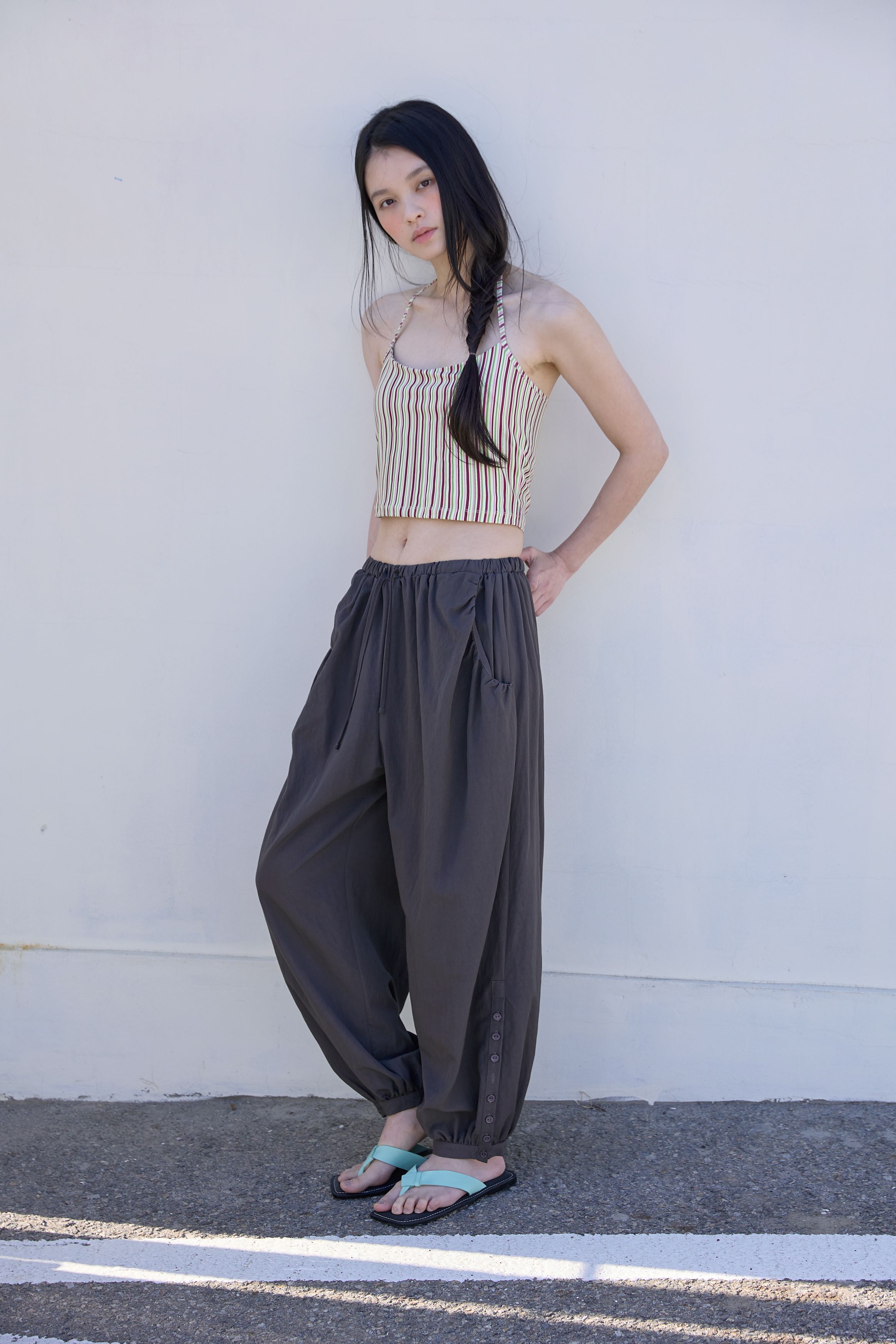 BUTTON DETAIL SHIRRING PANTS - 3 COLORS CHARCOAL