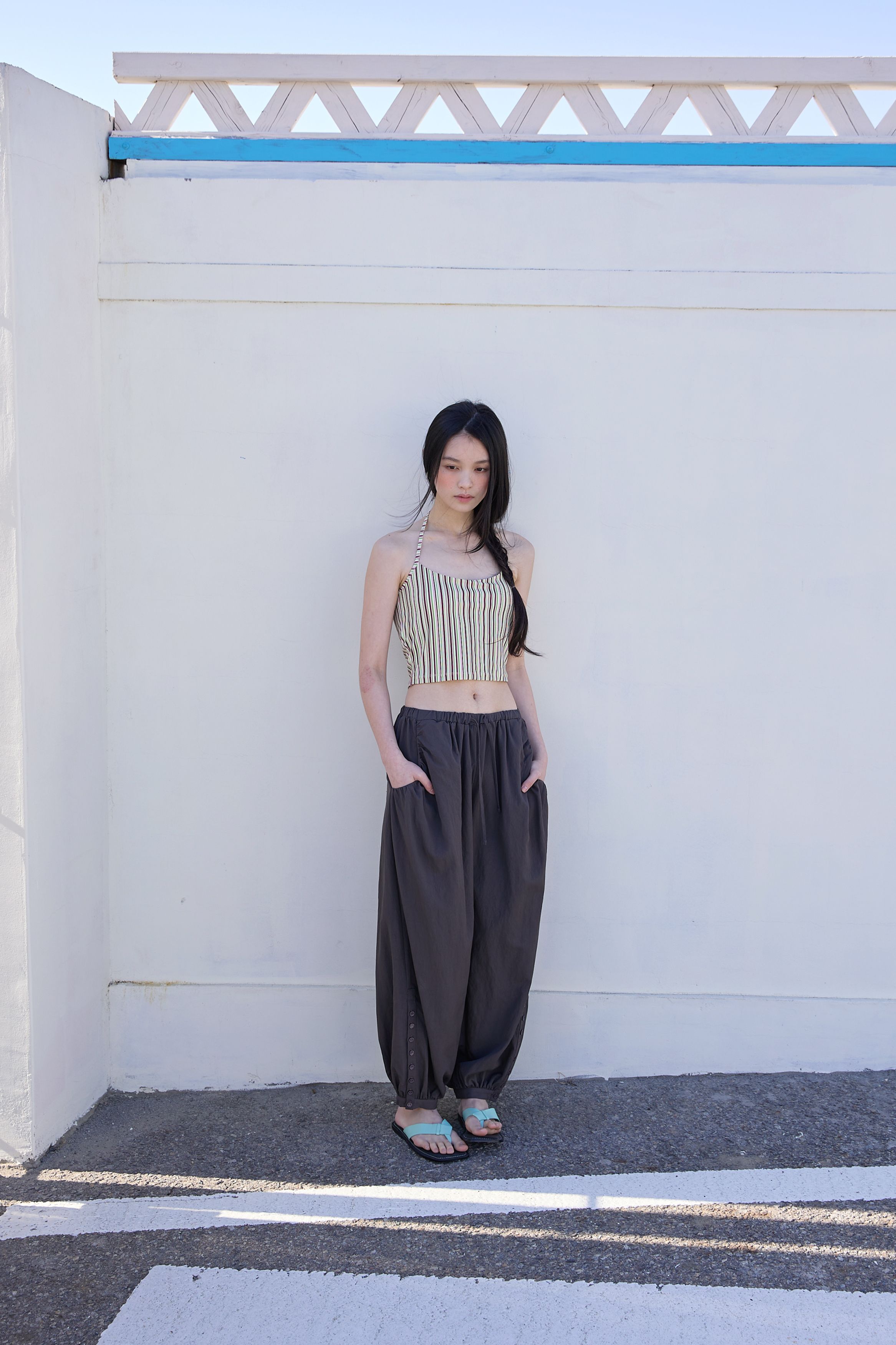 BUTTON DETAIL SHIRRING PANTS - 3 COLORS CHARCOAL