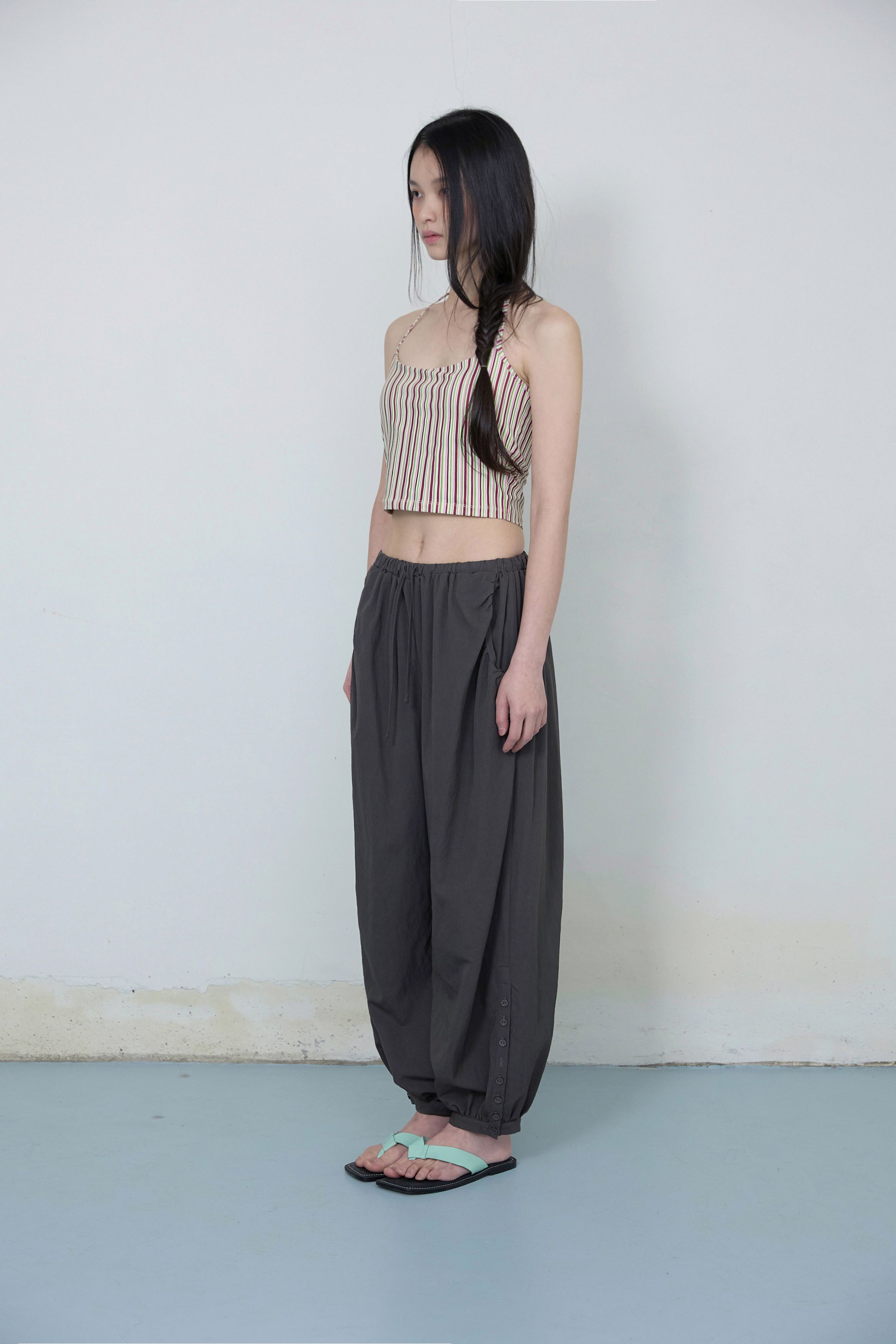 BUTTON DETAIL SHIRRING PANTS - 3 COLORS CHARCOAL