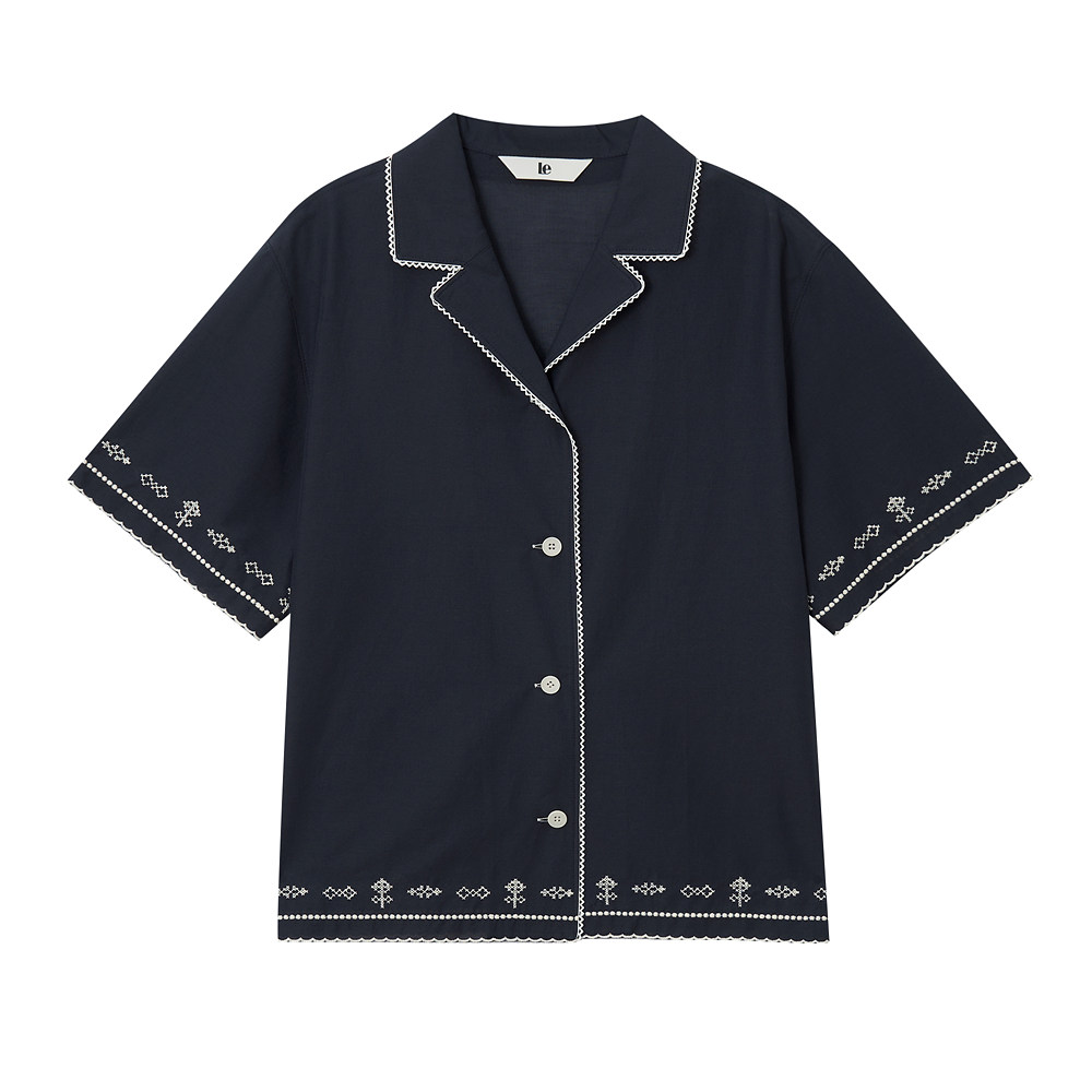 LE]embroidered open-collar shirt (navy)