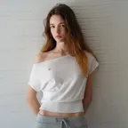 Mute Off-Shoulder Knit (Ivory)
