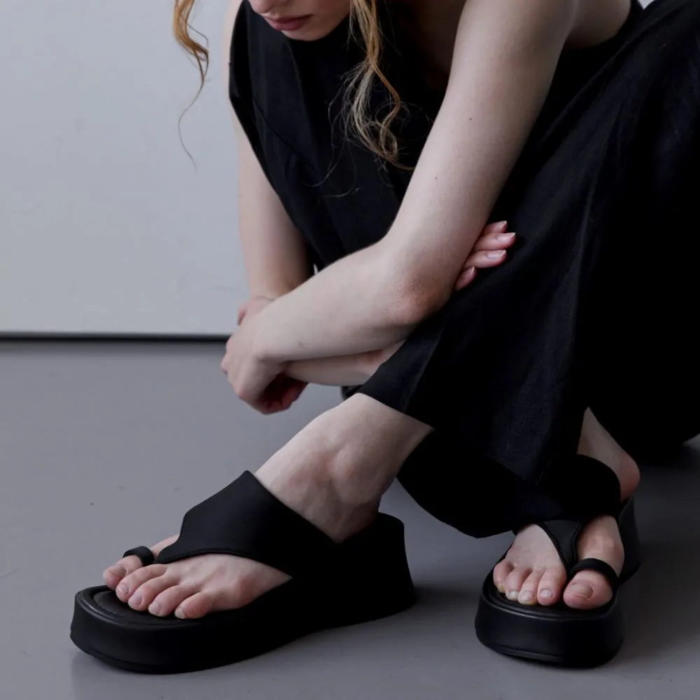 [신규 컬러 출시 / 29CM 단독] Dune Flipflop Mule Sandal 플립플랍 샌들 6.5cm -WS9052 (3color)