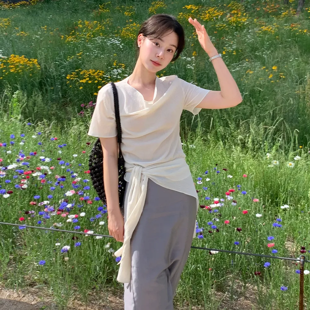 [은현 PICK] Cowl-neck Pleats Blouse B511_03