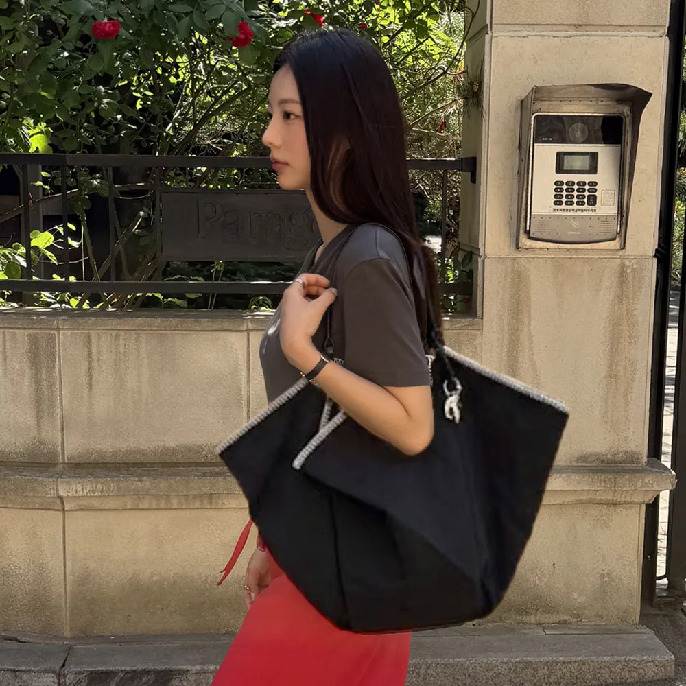 [경은,뉴뉴 PICK] Bord Shoulder Black B012_10