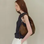 UNBALANCE HOBO BAG_brown