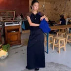 [한겨레PICK] STEADY SKIRT - NAVY