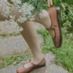 젤리 스트랩 슈즈 브라운 OZV1GS227N