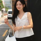 [여울 PICK] Lace Tuck Sleeveless Top (White)