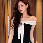 [Lucir zu Amour] Ribbon Off-Shoulder Knit (black)