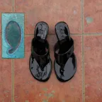Urban Flip-Flops Heel (Black)