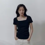베르니스 스퀘어넥 티셔츠 / BERNICE SQUARE NECK T-SHIRT_4colors