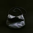 [3rd] Nue Bag in Glossy Black
