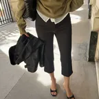 AUTUMN CAPRI PANTS (CHARCOAL)