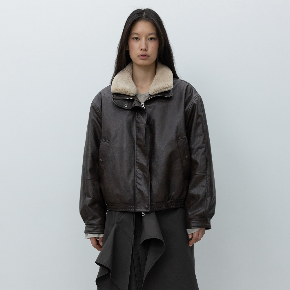 FUR COLLAR ARTIFICIAL LEATHER JACKET_BROWN [LW263JK05BR]