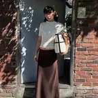 [인플루언서 PICK] 새틴 맥시 스커트 (Dark Brown)