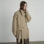 COTTON DRAPED FUNNEL NECK HALF TRENCH [BEIGE]