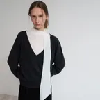Wool Deep V-neck Knit Charcoal