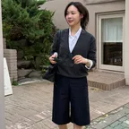 [꼬민지 PICK] Wide Bermuda Shorts_Deep Navy