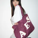 BIG TYPO APPLIQUE SHOULDER BAG PURPLE