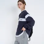 [10/15 예약배송] Moss two-tone sweatshirt_Navy
