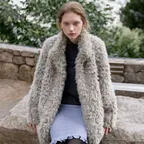 [29CM 단독] Curly fluffy fur half coat_Light gray