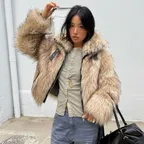 NECK BUCKLE CROP FUR JUMPER IN BEIGE
