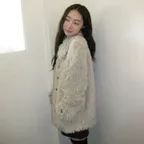 [이구에디션 x 영서] FLUFFY ROUND COLLAR FUR JACKET, BEIGE GRAY
