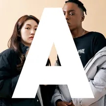 어퍼스트로피 콤마 (에이콤마) 브랜드 대표이미지