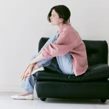 어몽 브랜드 대표이미지