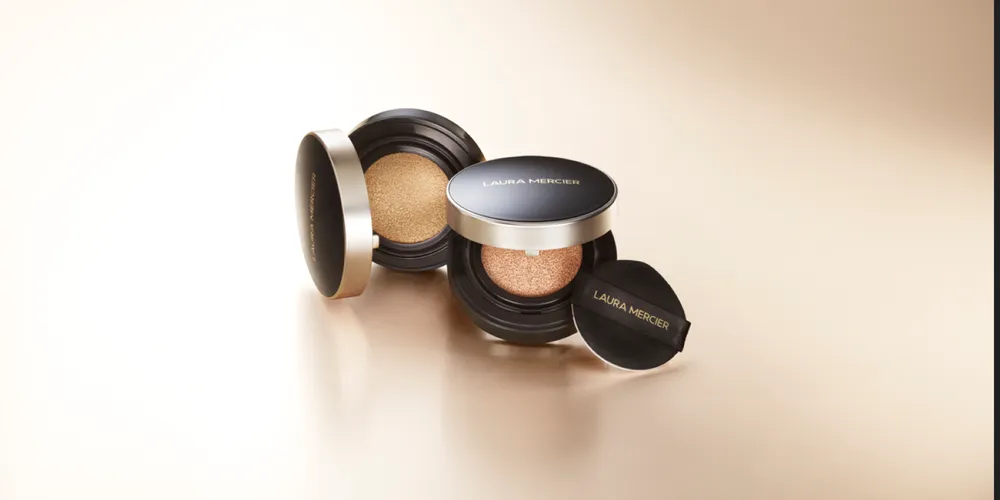 LAURA MERCIER