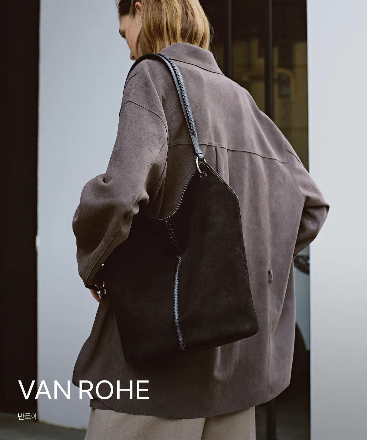 VAN ROHE