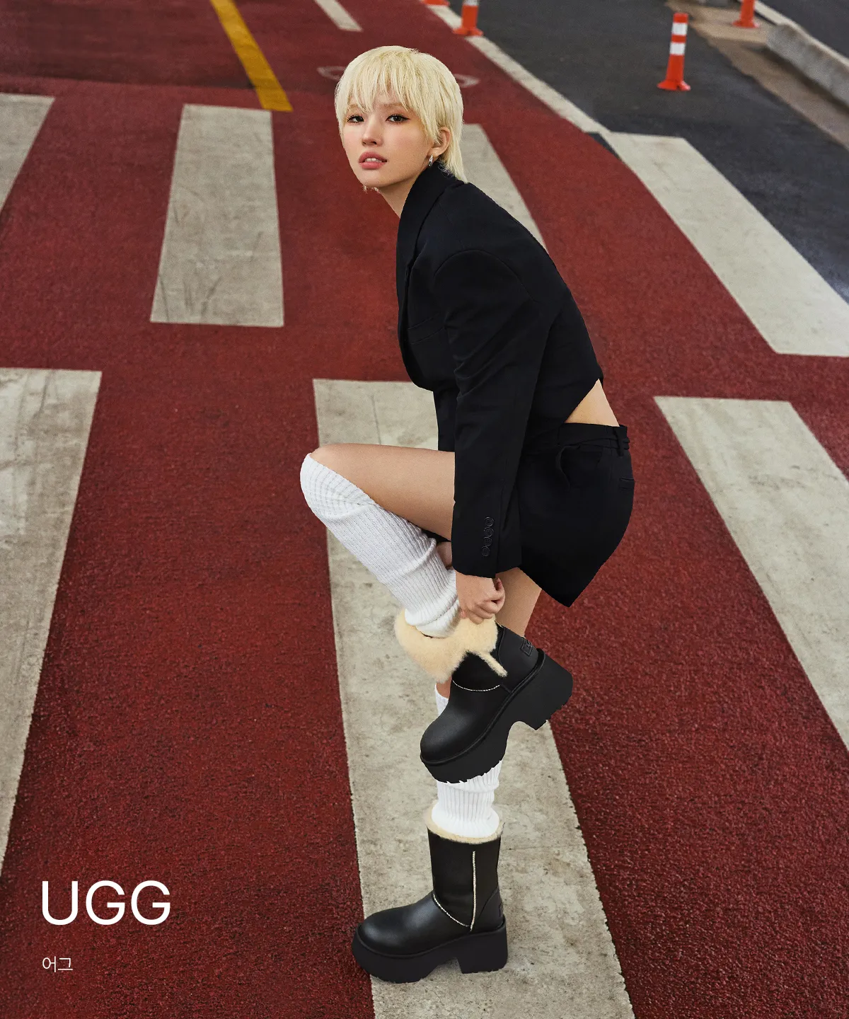 UGG
