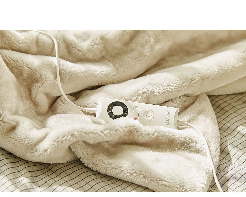 MICROFIBER BLANKET