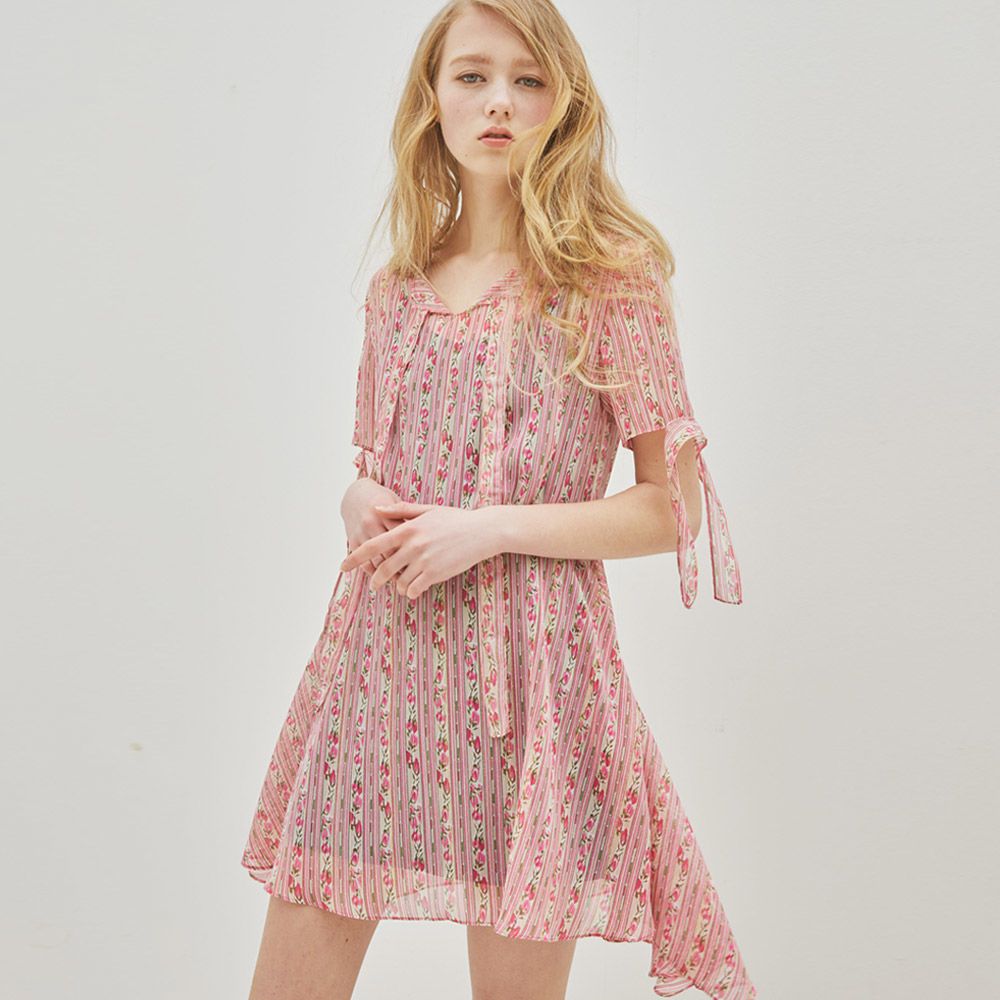 Side Ruffle String Dress_White - 감도 깊은 취향 셀렉트샵 29CM