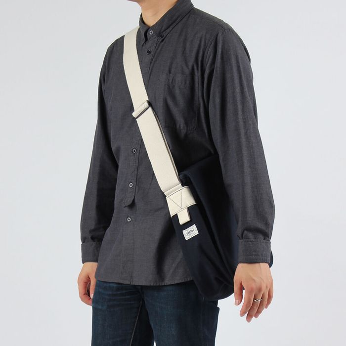 유틸리티 메일백 UTILITY MAIL BAG (Navy) 감도 깊은 취향 셀렉트샵 29CM