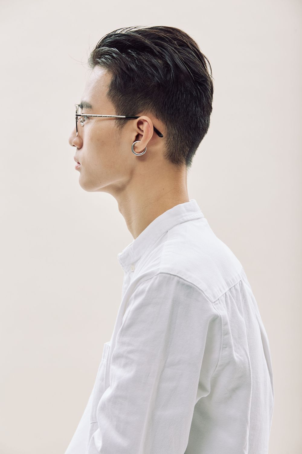 THUNDER_SI 남성 착용 이미지