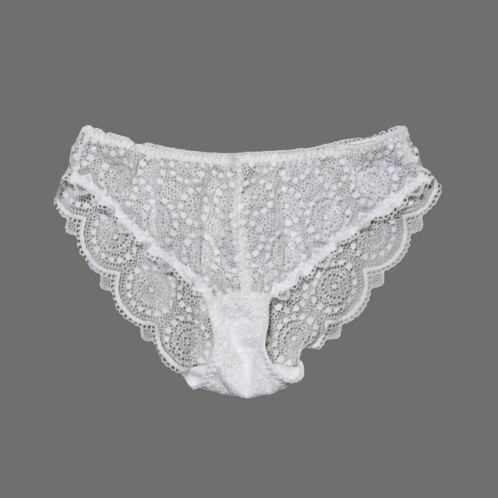 Lace Hipster Panty Lilial (레이스 힙스터 팬티 릴리알) 감도 깊은 취향 셀렉트샵 29CM