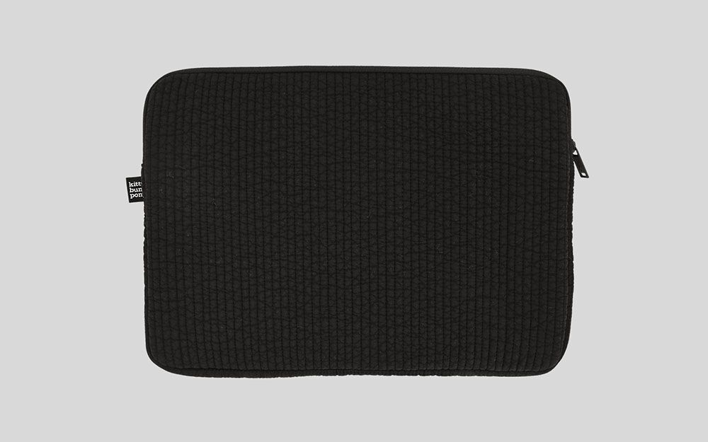 Quilting happy bunny laptop pouch 29cm