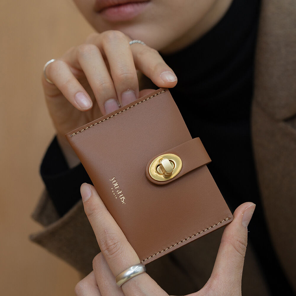 Wonder wallet (Lizard yellow) - 감도 깊은 취향 셀렉트샵 29CM