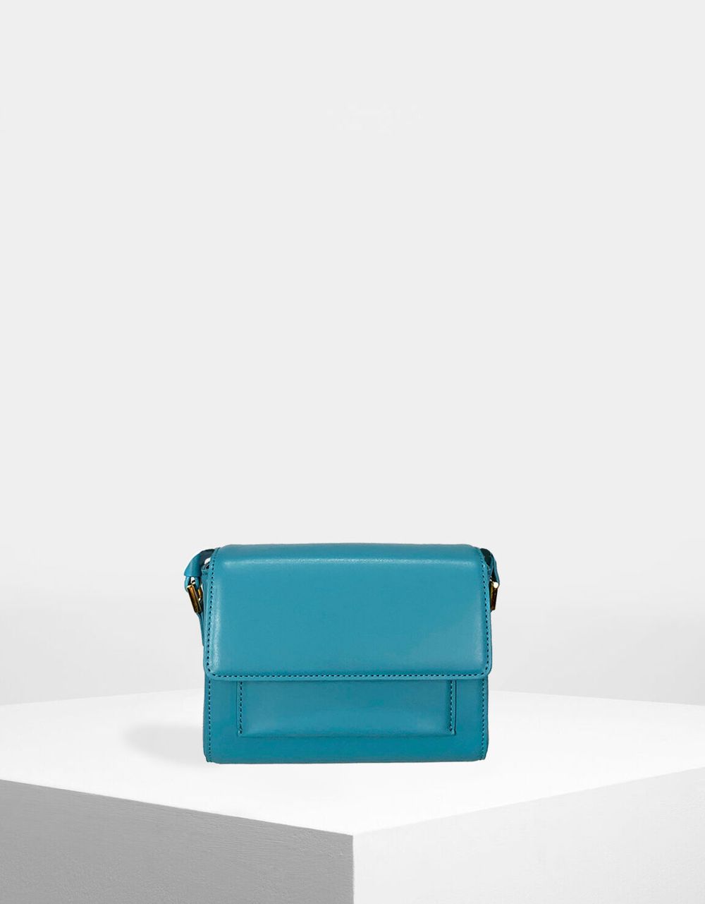http://ajinalee.com/product/good-bag-puple/9/category/1/display/2/