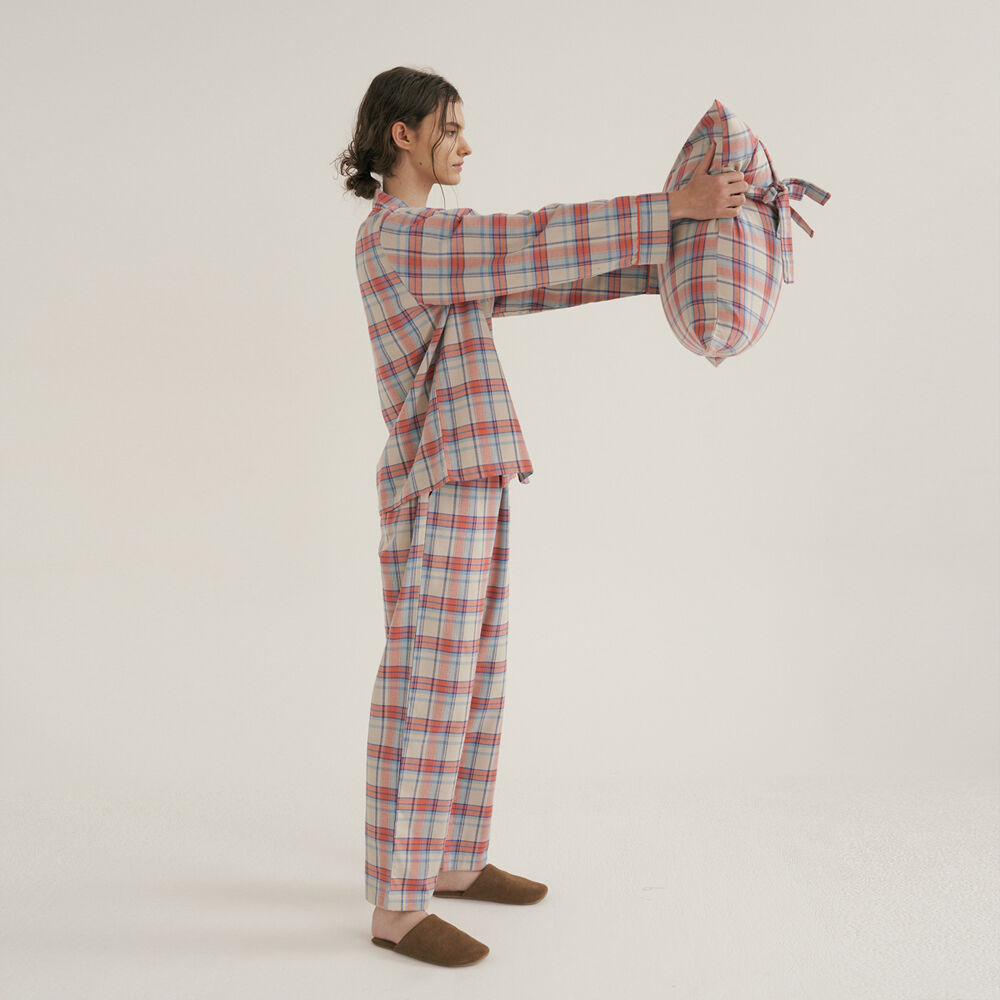 w) Coral Plaid Pajama Set - 감도 깊은 취향 셀렉트샵 29CM