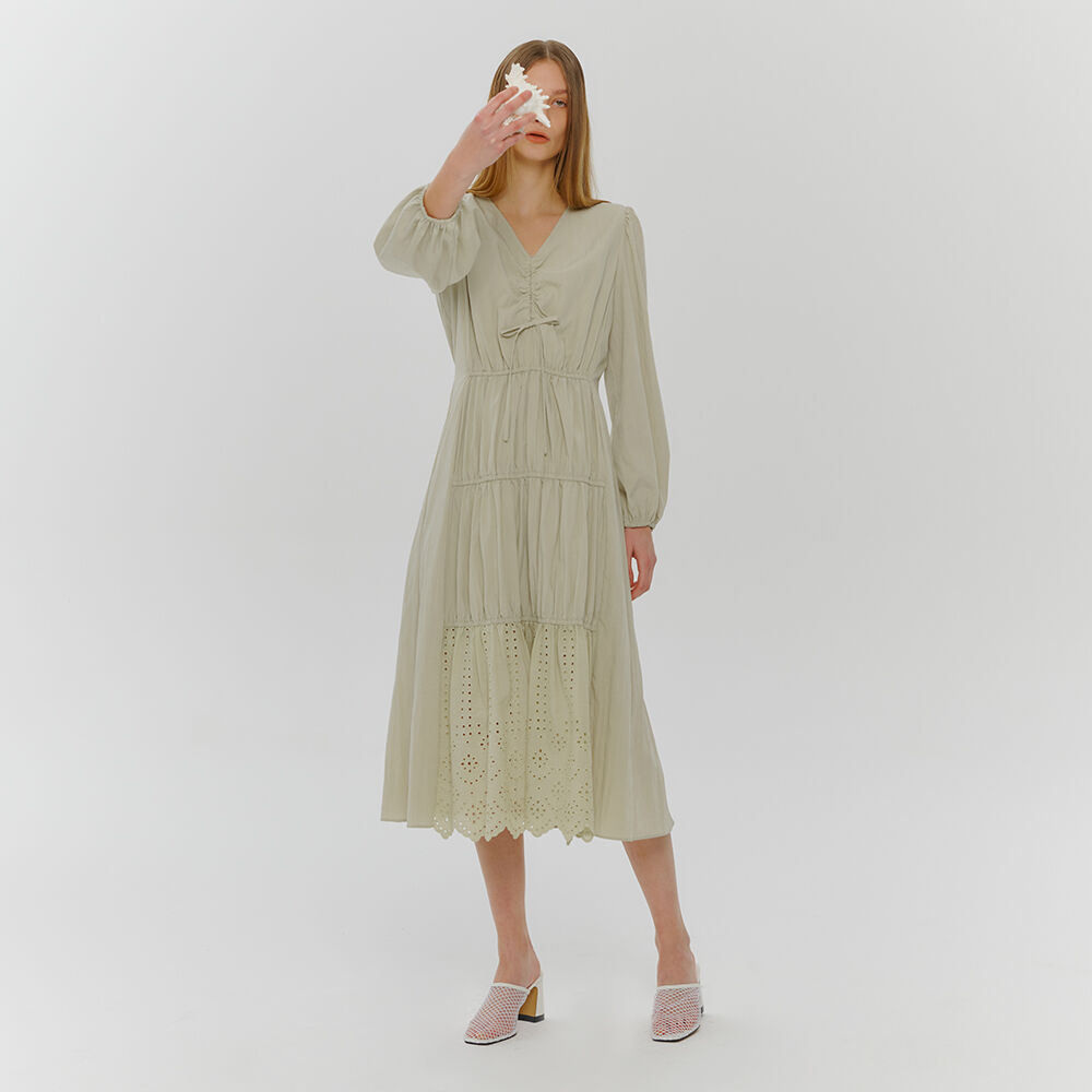 ワンピース ETMON Stair Shirring Punching Dress, Light Green Stair Shirring Punching Dress, Light Green - 감도 깊은 취향