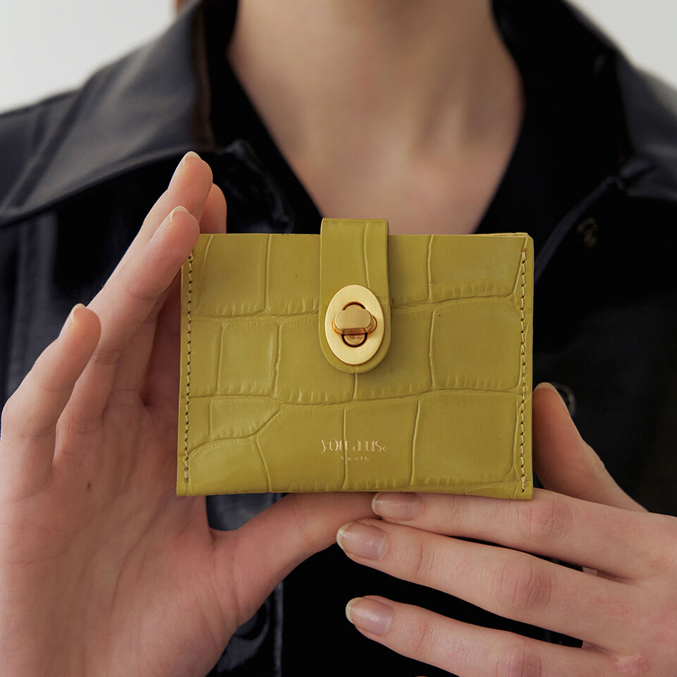 ★you a use★ Wonder wallet (Lizard yellow) Wonder wallet (Lizard yellow) - 감도 깊은 취향 셀렉트샵 29CM
