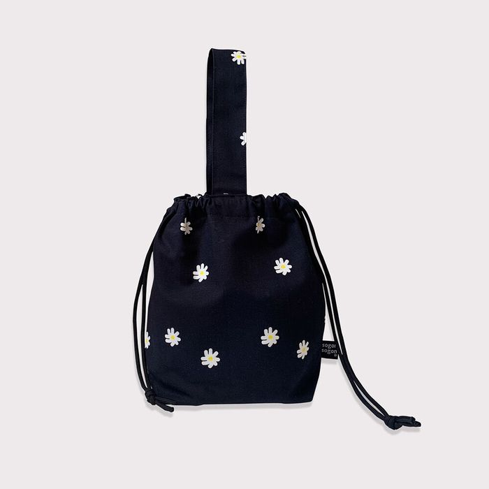 Miniflower string bag 감도 깊은 취향 셀렉트샵 29CM
