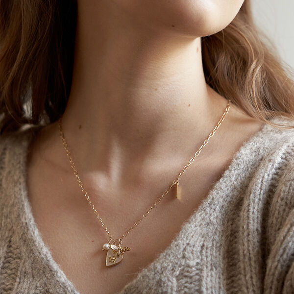 Shining ribbon and others surgical necklace - 감도 깊은 취향