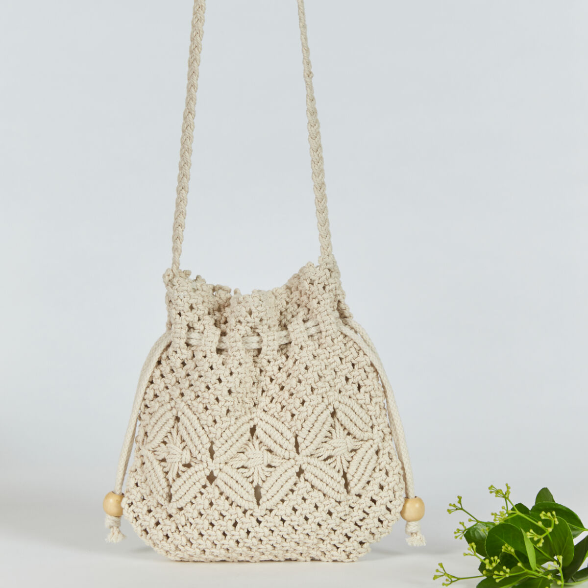L11 SATIN CROCHET CHAIN BAG(SILVER) - 감도 깊은 취향 셀렉트 L11 SATIN CROCHET CHAIN BAG(SILVER) - 감도 깊은 취향 셀렉트