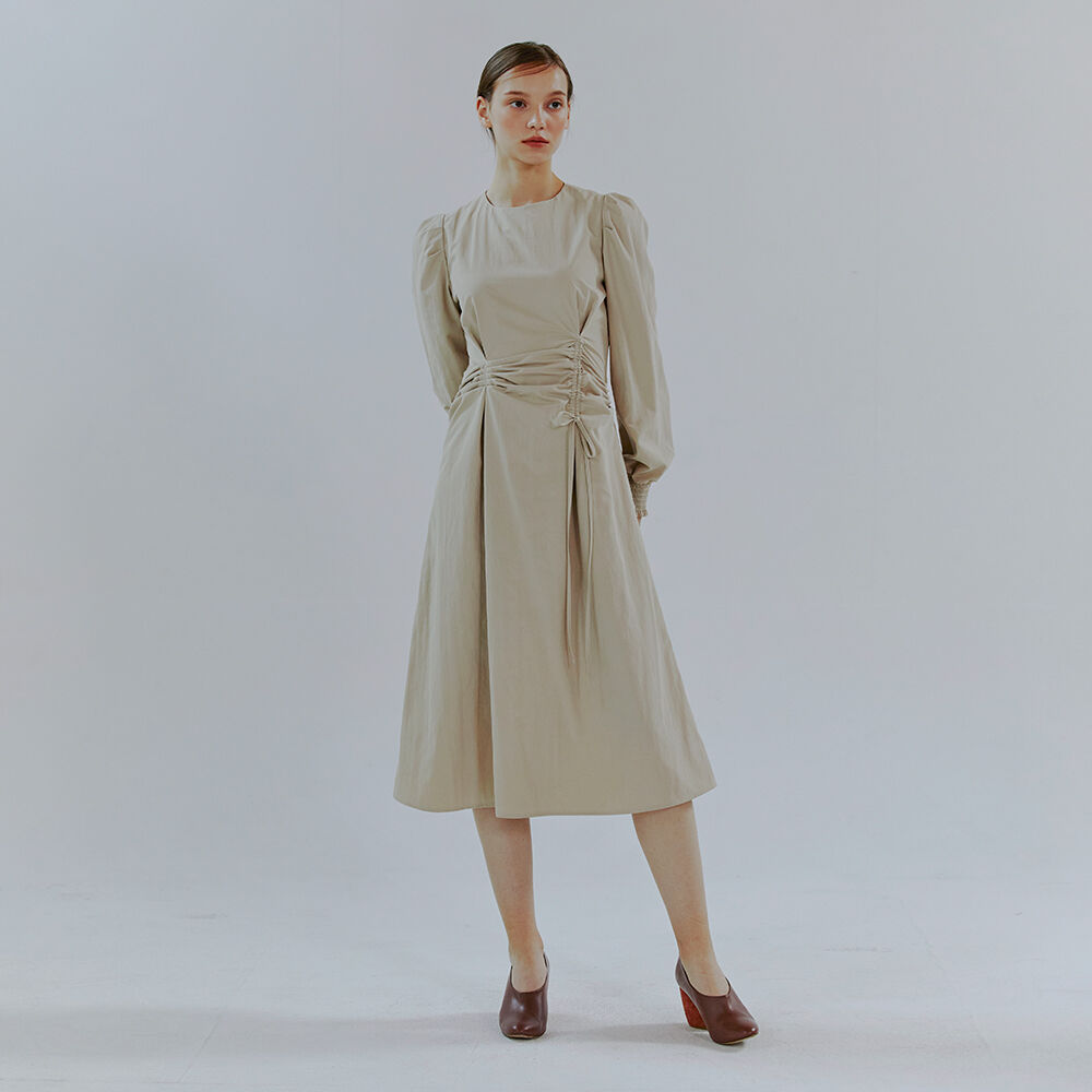 Pintuck String Smock Dress, Beige - 감도 깊은 취향 셀렉트샵 29CM