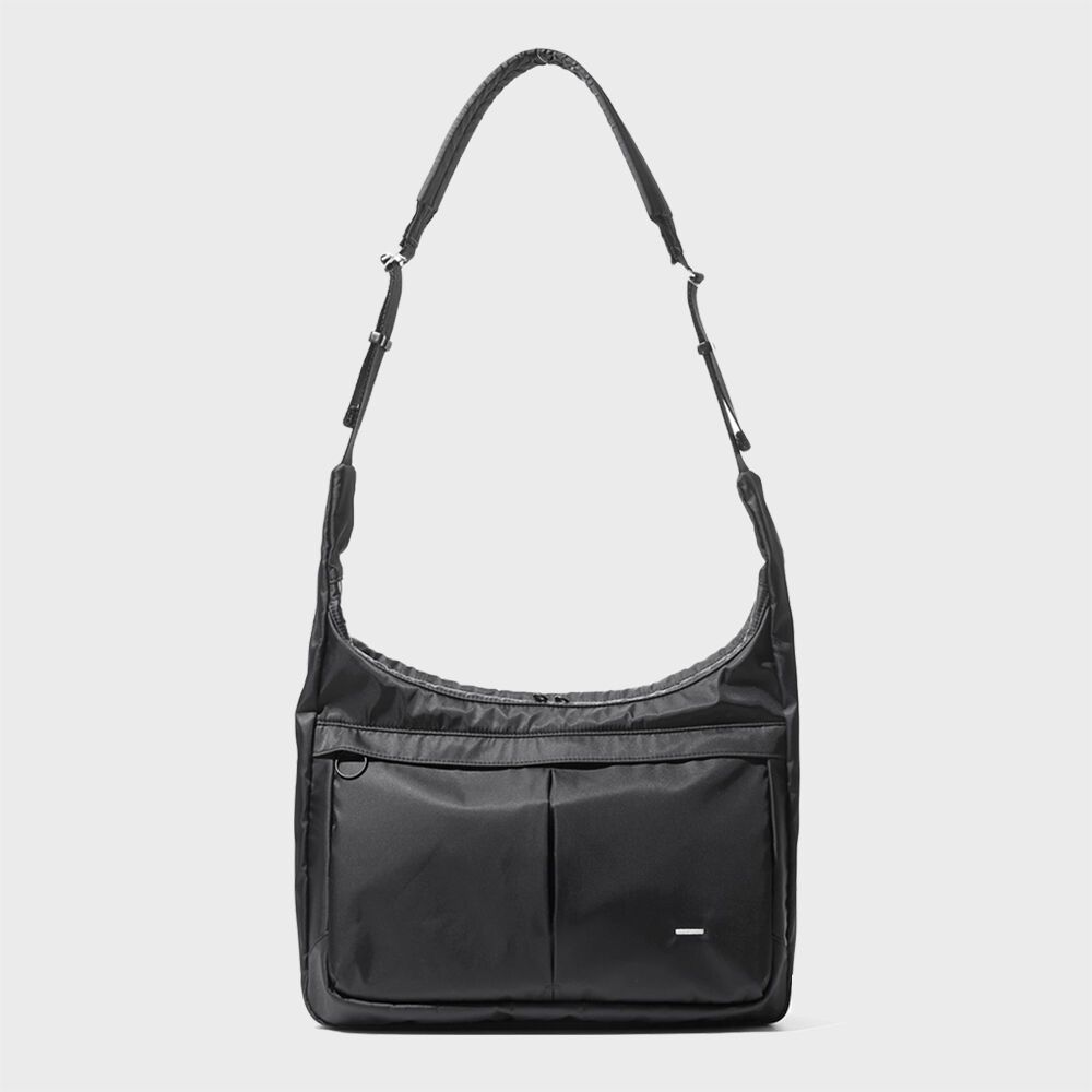 [HAH ARCHIVE] 韓国☆ARK BLACK MESSENGER BAG Ark Messenger Bag (Black) - HAH ARCHIVE Global