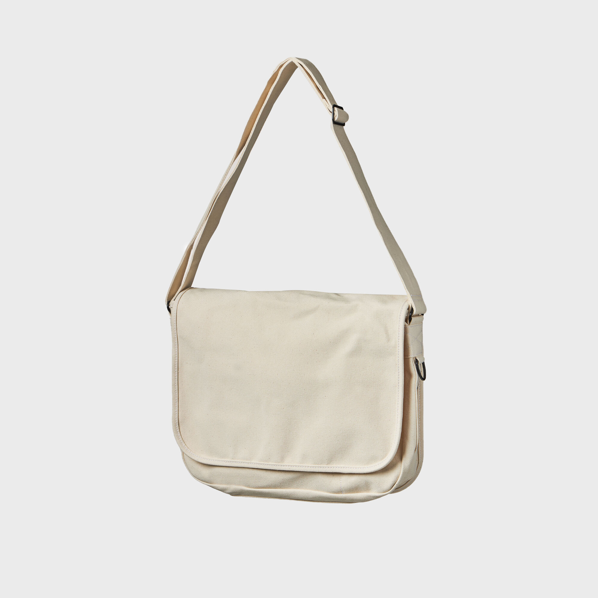 ★NlCK&NLCOLE★ CRYSTAL WAVE POINT MESSENGER BAG_SILVER CRYSTAL WAVE POINT MESSENGER BAG_CHARCOAL - 감도 깊은 취향