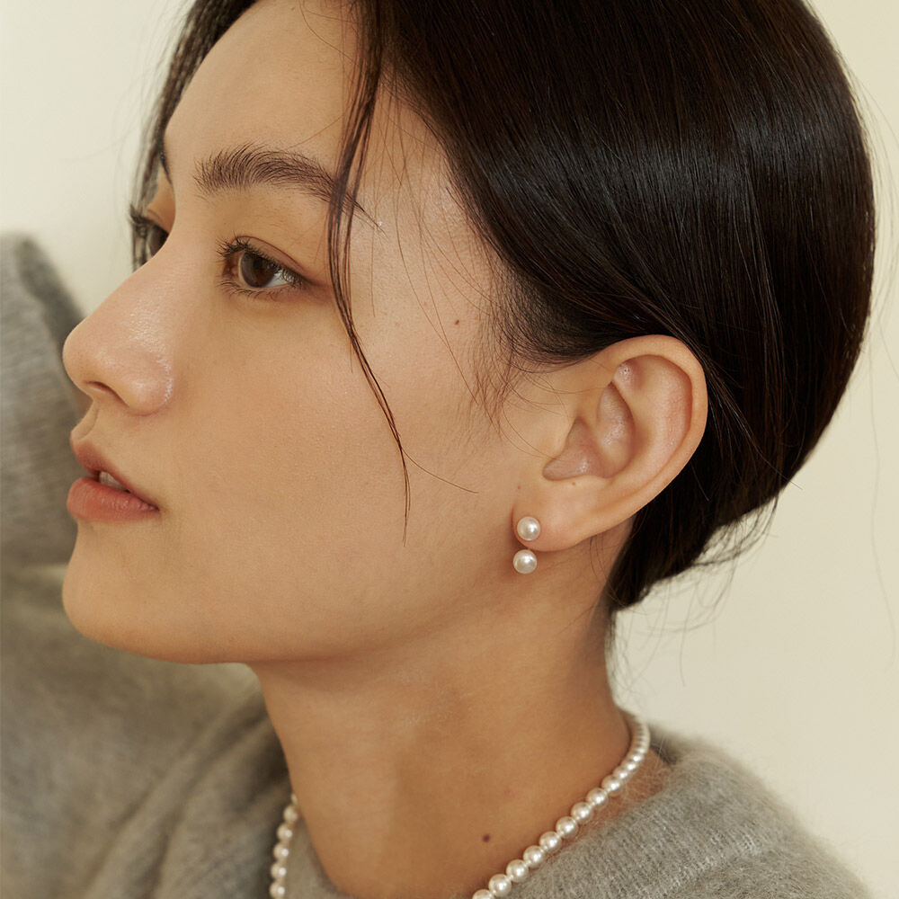 イヤリング TATIANA Lettering Pearl Heart Hoop Earring EC1948 Lettering Pearl Heart Hoop Earring EC1948 - 감도 깊은 취향
